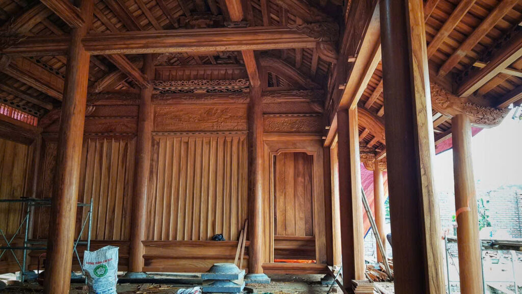 Làm nhà gỗ để thờ cúng có ý nghĩa gì trong văn hóa Bắc Bộ